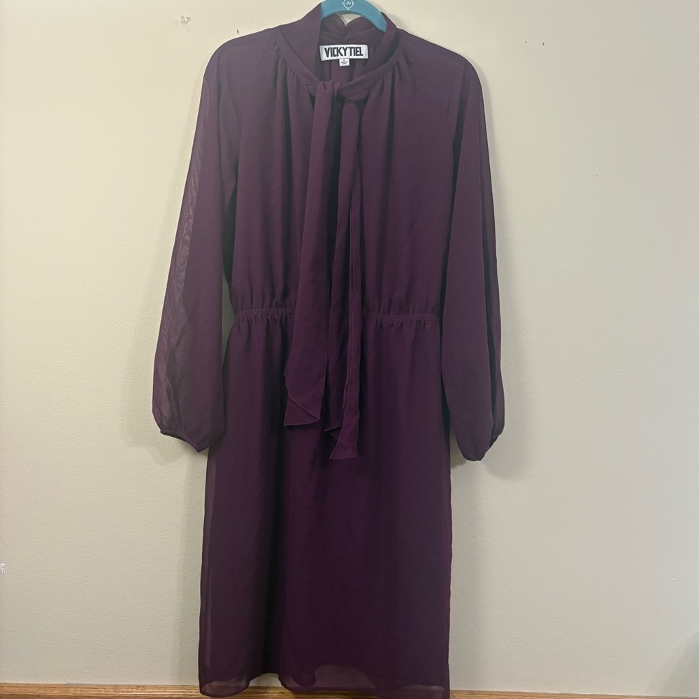 Vicky Tiel dress women’s large Purple sheer Classic Business Professional